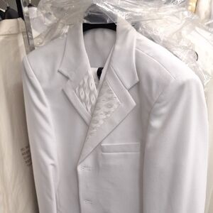 Elegant White Boys Suit